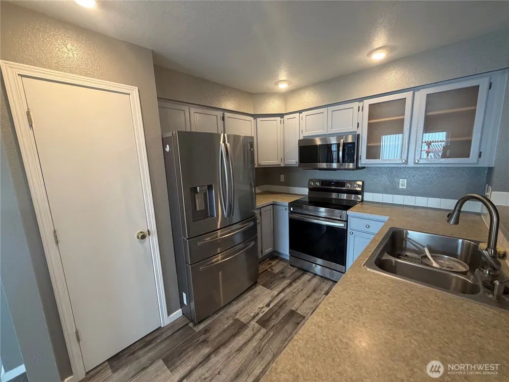 1626 Sundrop Lane SE Tumwater, WA 98501