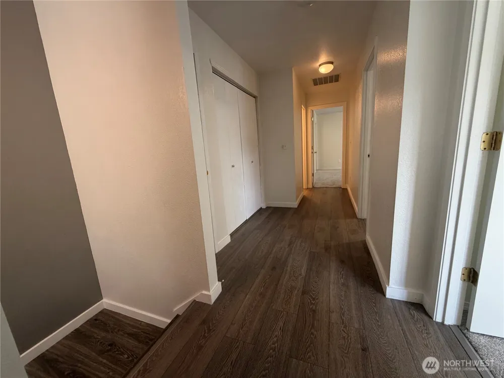 1626 Sundrop Lane SE Tumwater, WA 98501