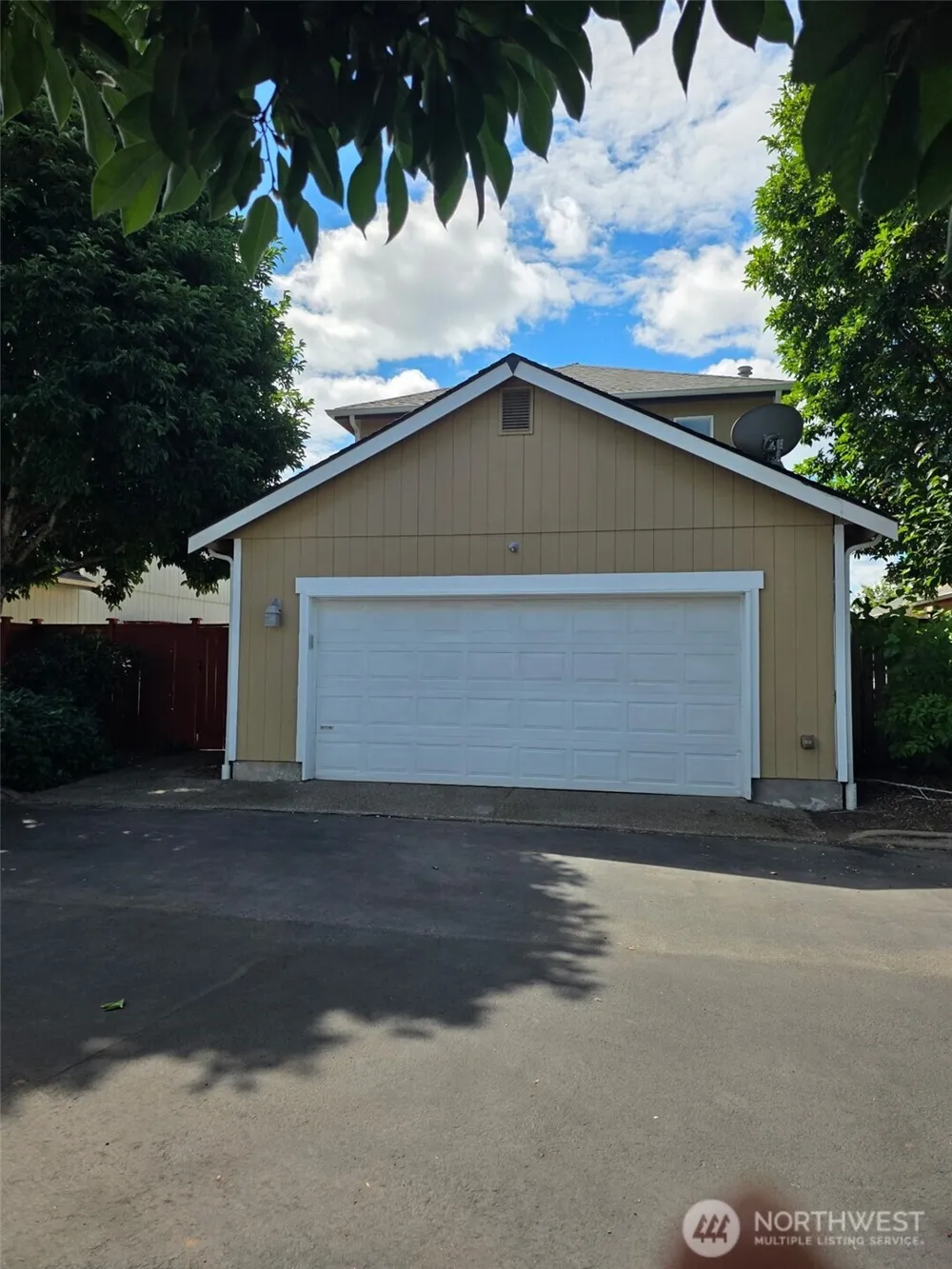1626 Sundrop Lane SE Tumwater, WA 98501