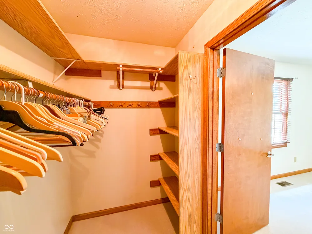 1119 Manchester Drive Brownsburg, IN 46112