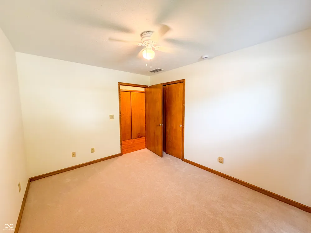 1119 Manchester Drive Brownsburg, IN 46112