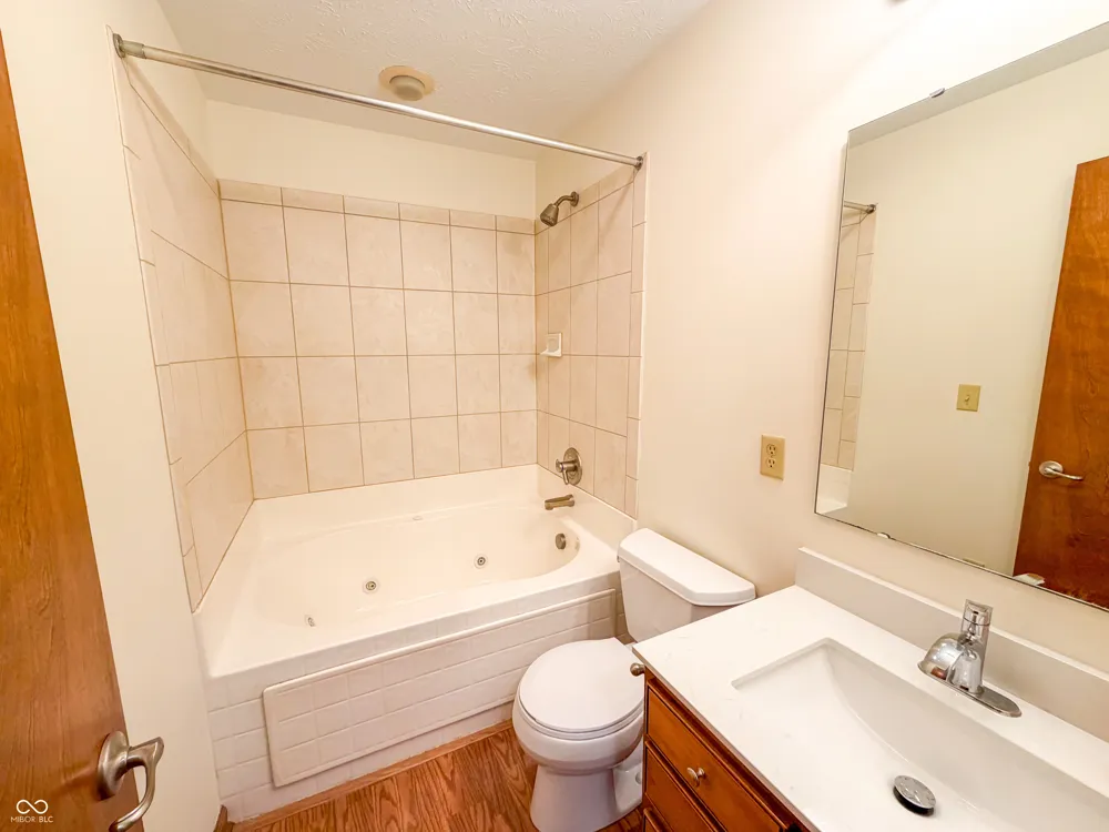 1119 Manchester Drive Brownsburg, IN 46112