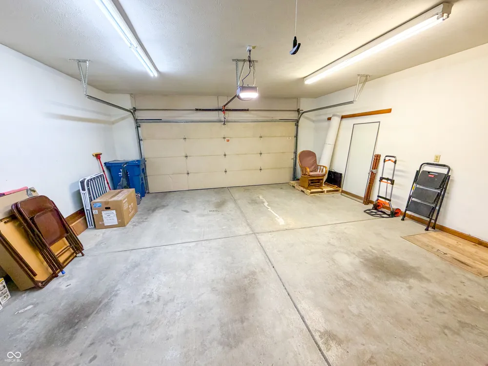 1119 Manchester Drive Brownsburg, IN 46112