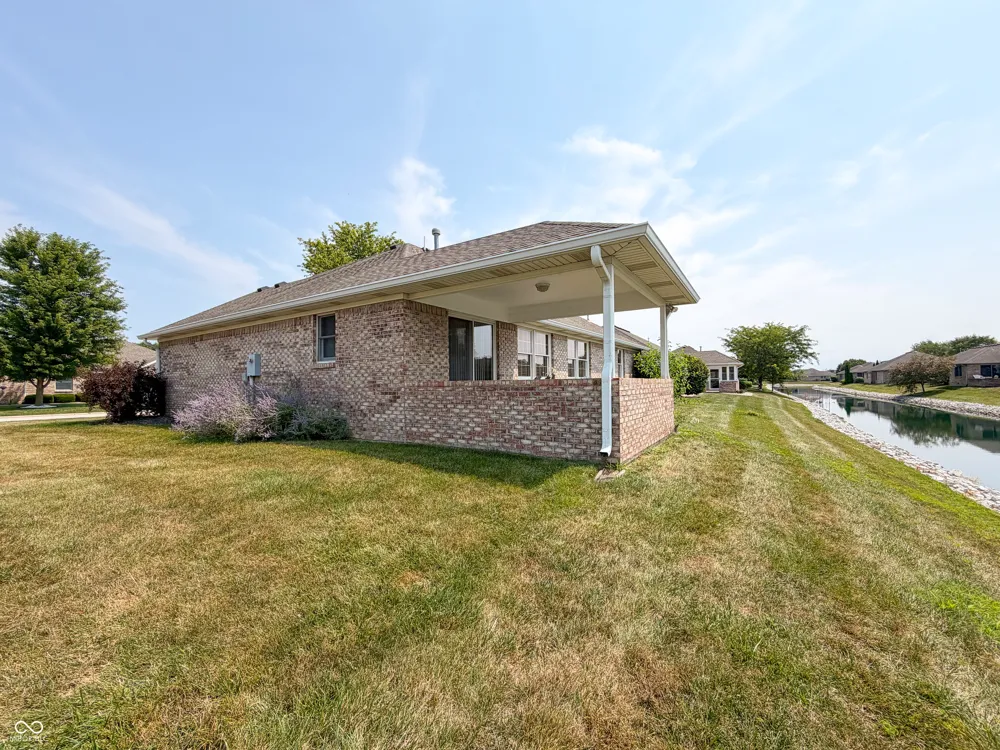 1119 Manchester Drive Brownsburg, IN 46112