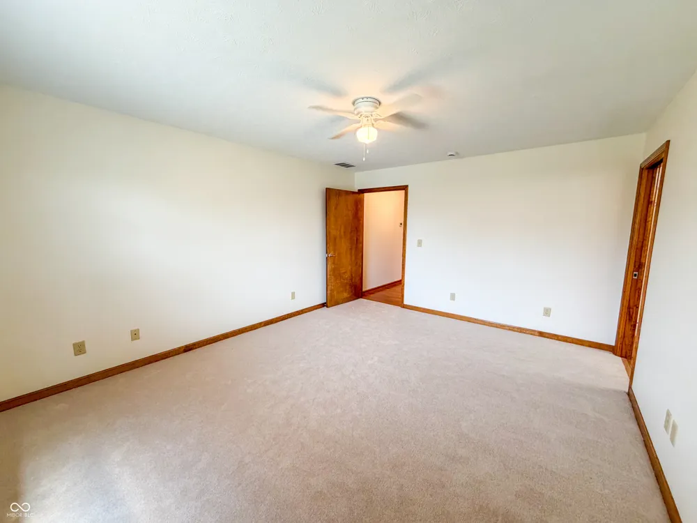 1119 Manchester Drive Brownsburg, IN 46112