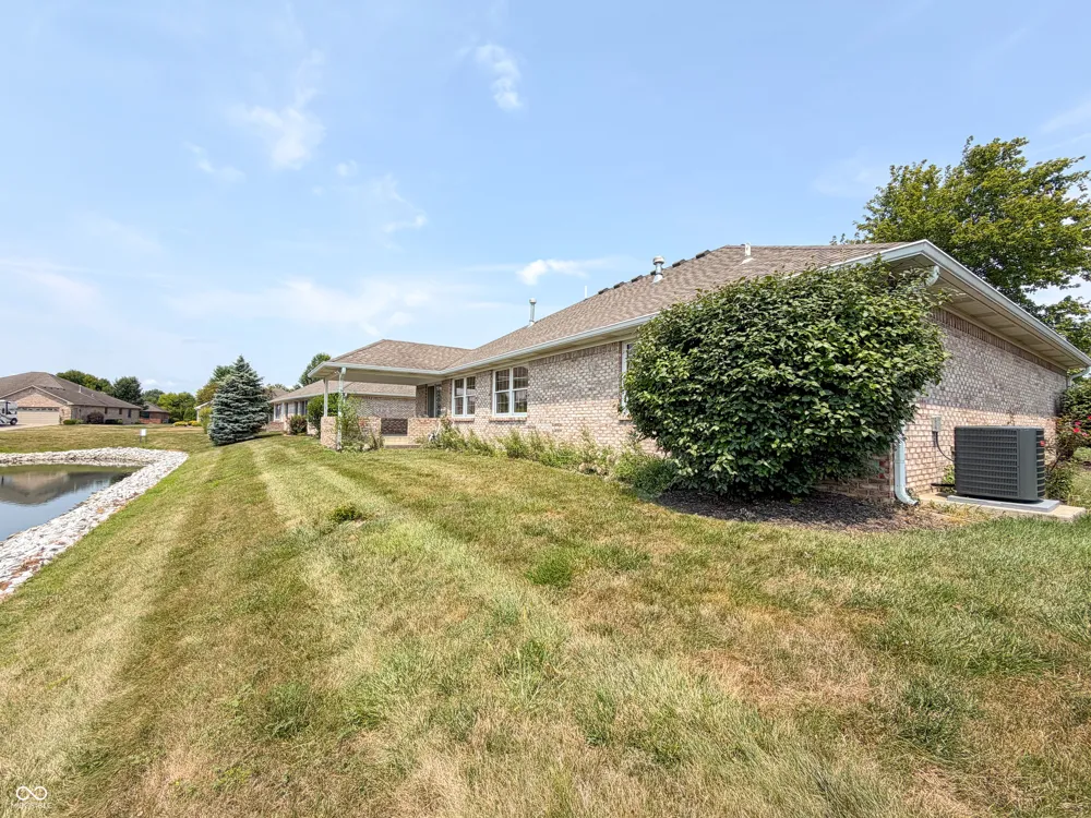 1119 Manchester Drive Brownsburg, IN 46112