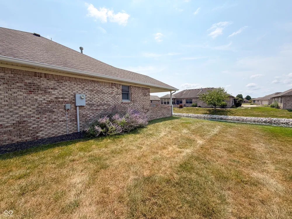 1119 Manchester Drive Brownsburg, IN 46112