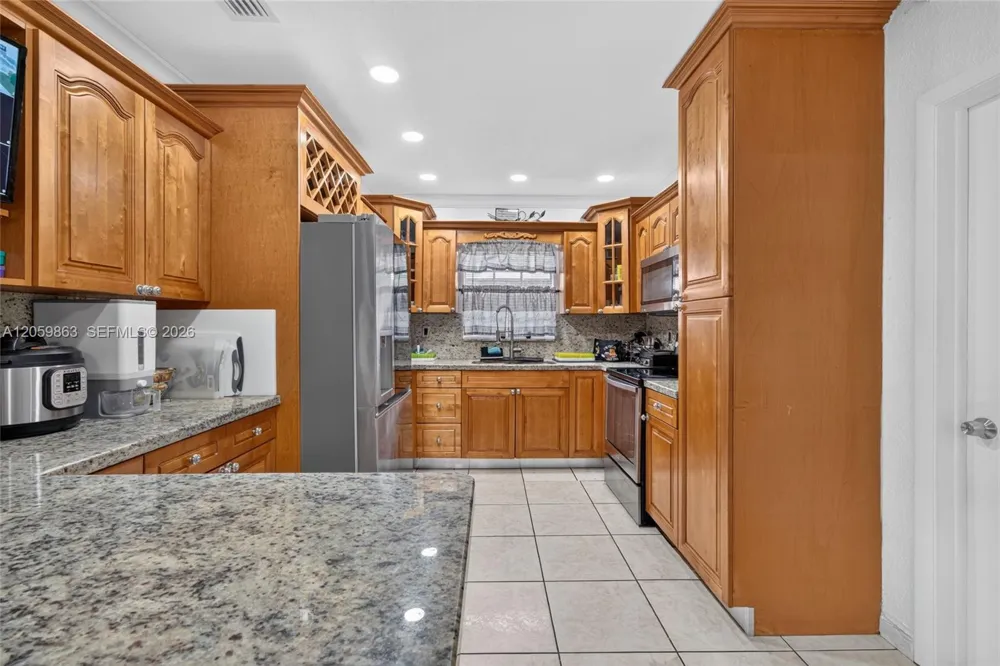 12015 SW 188 ST Miami, FL 33177