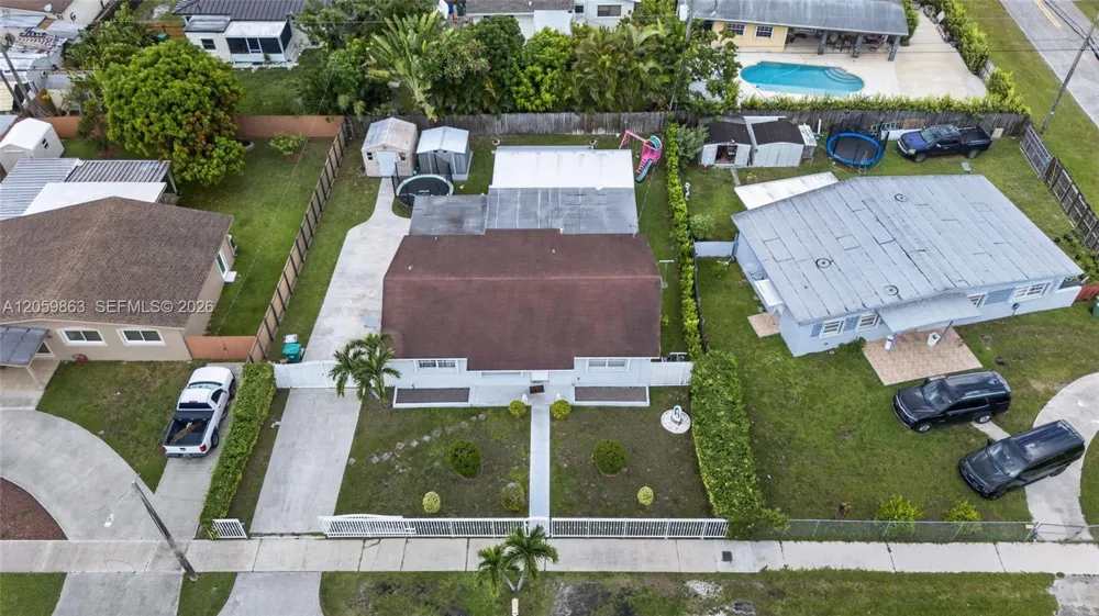 12015 SW 188 ST Miami, FL 33177