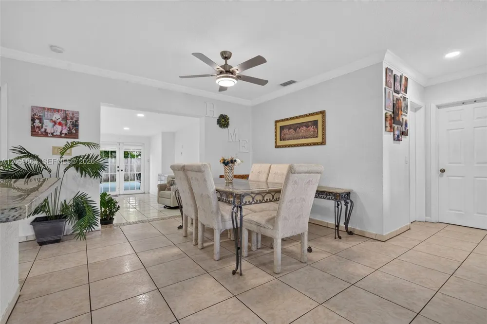 12015 SW 188 ST Miami, FL 33177