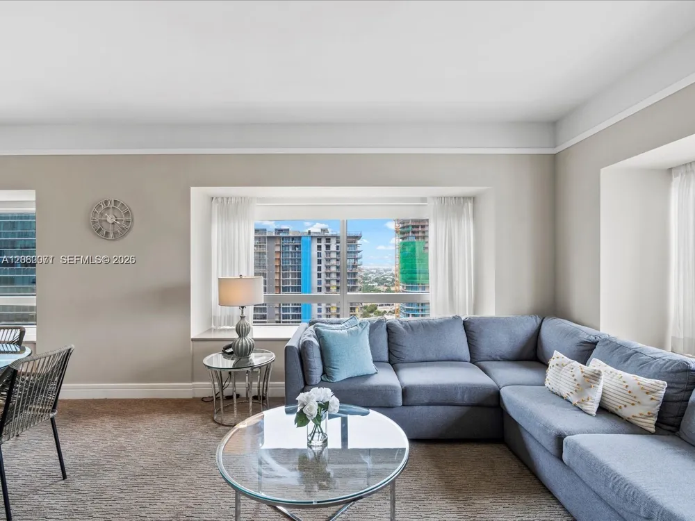 1435 Brickell Ave #3212 Miami, FL 33131