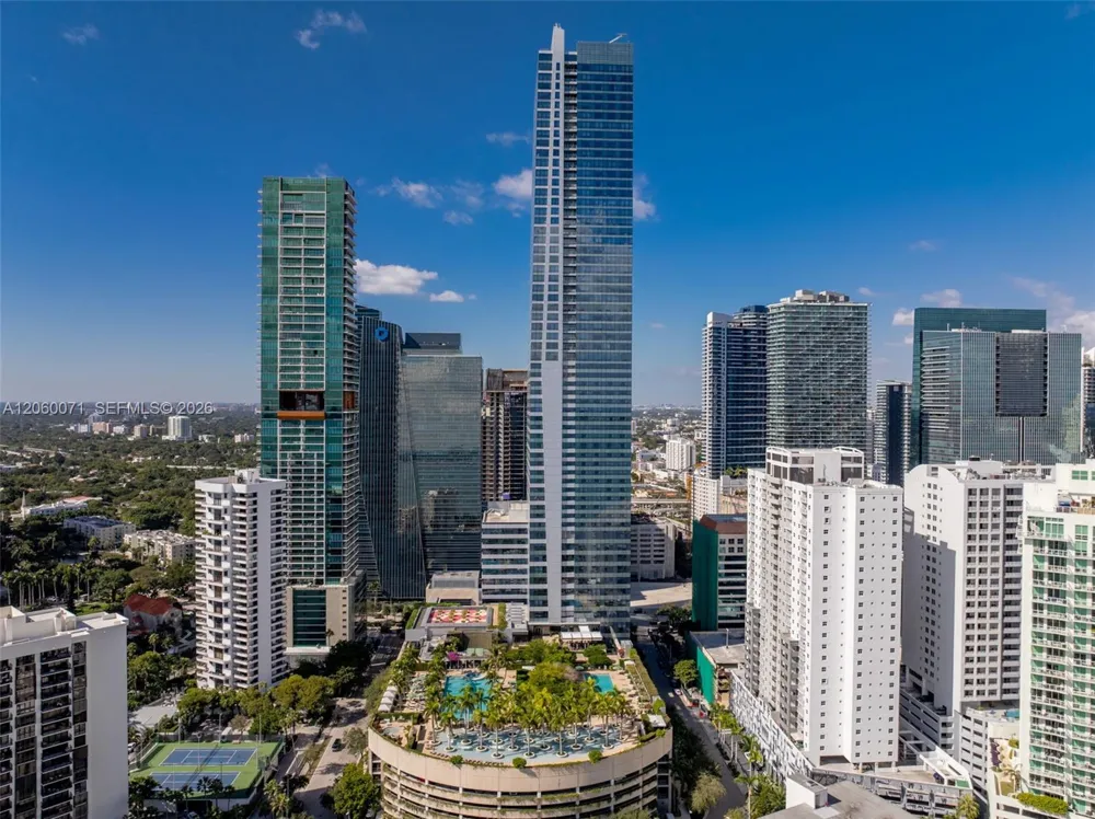 1435 Brickell Ave #3212 Miami, FL 33131
