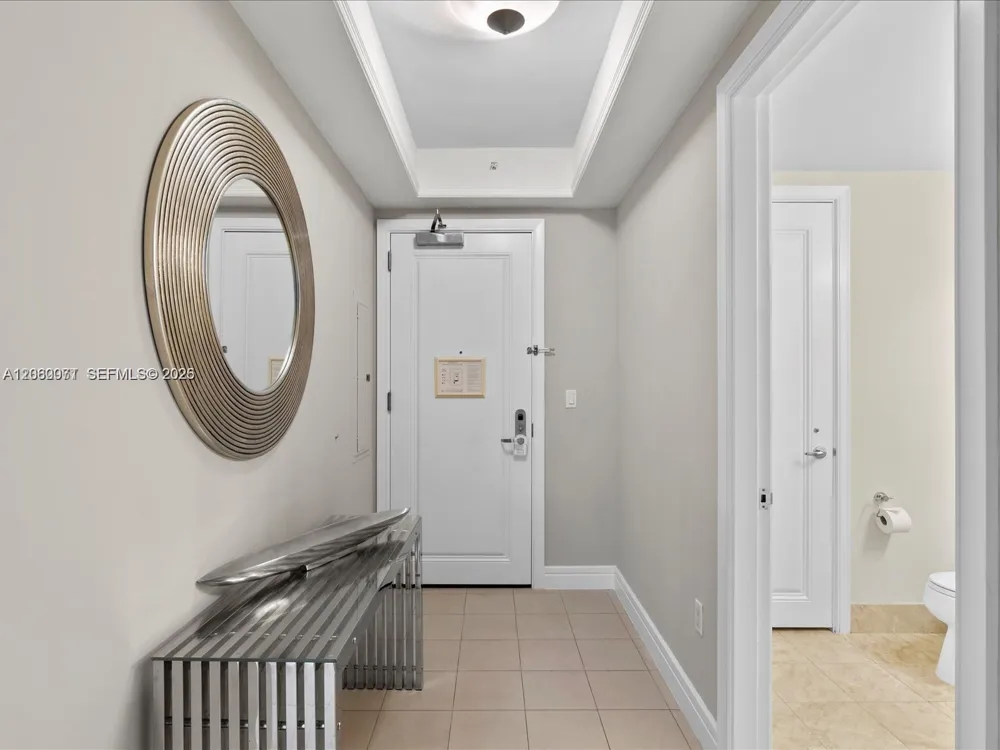 1435 Brickell Ave #3212 Miami, FL 33131