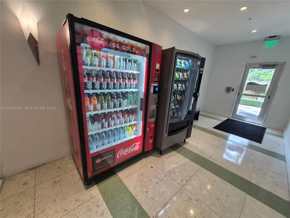 3901 S Ocean Dr #PH16R Hollywood, FL 33019