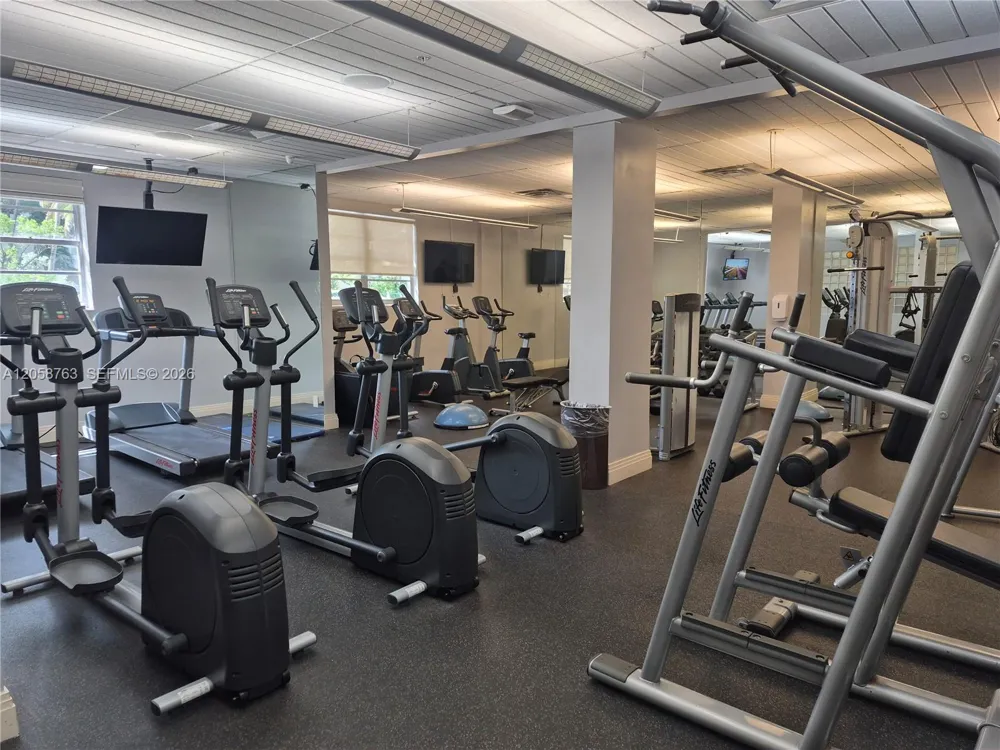 3901 S Ocean Dr #PH16R Hollywood, FL 33019