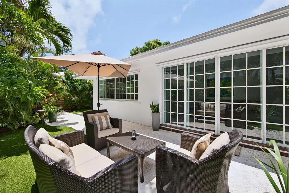 1929 S Ocean Drive Fort Lauderdale, FL 33316