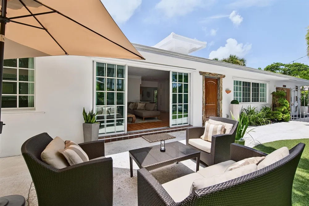 1929 S Ocean Drive Fort Lauderdale, FL 33316