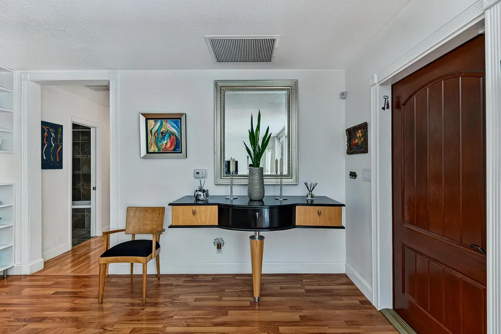 1929 S Ocean Drive Fort Lauderdale, FL 33316
