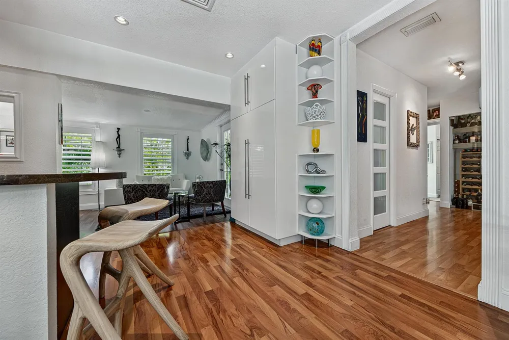 1929 S Ocean Drive Fort Lauderdale, FL 33316