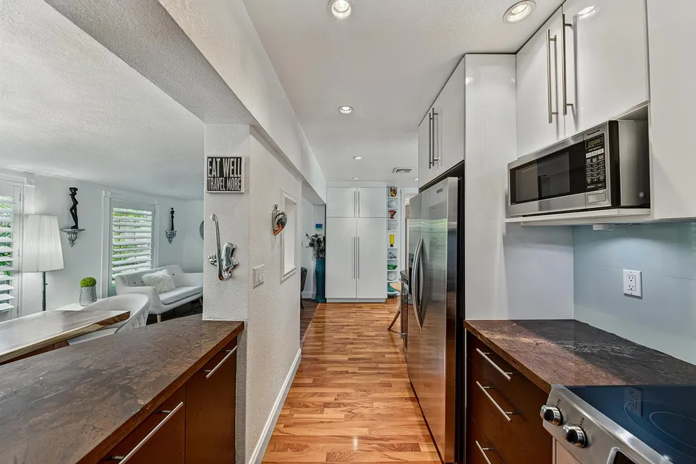 1929 S Ocean Drive Fort Lauderdale, FL 33316