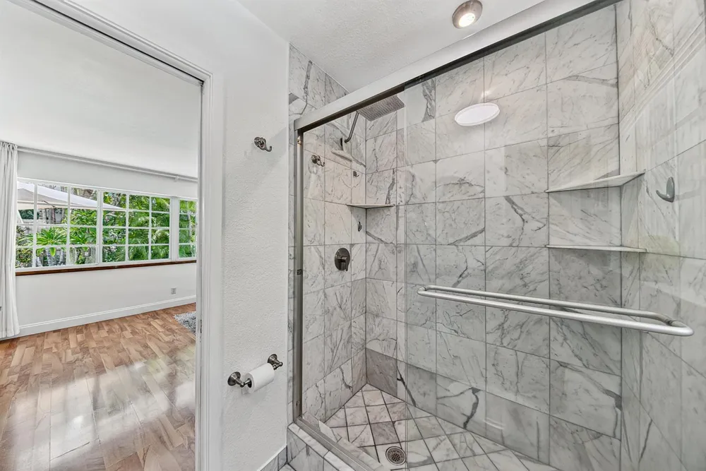 1929 S Ocean Drive Fort Lauderdale, FL 33316