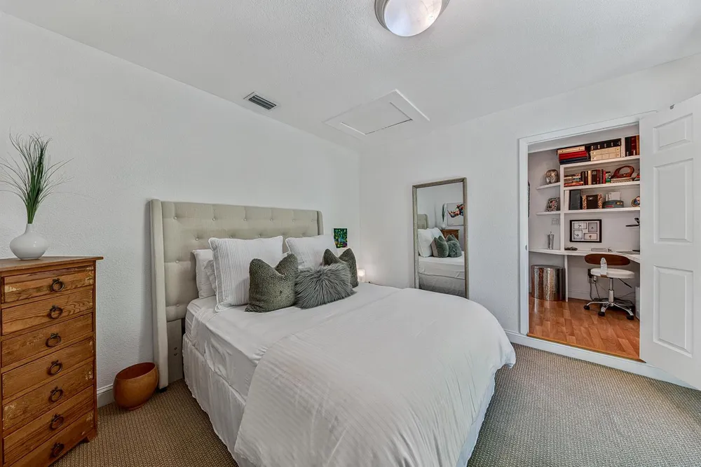 1929 S Ocean Drive Fort Lauderdale, FL 33316