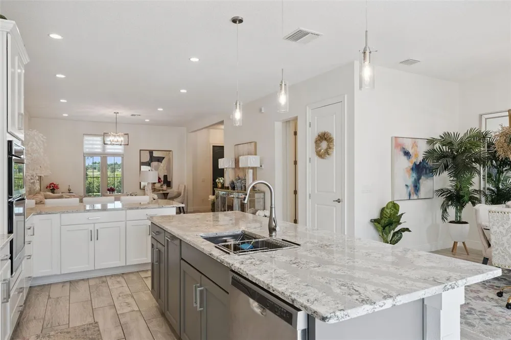 8932 BISMARCK PALM DRIVE Winter Garden, FL 34787