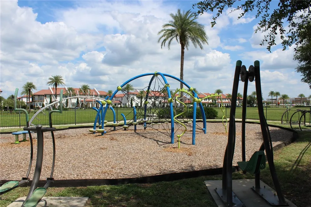 8932 BISMARCK PALM DRIVE Winter Garden, FL 34787
