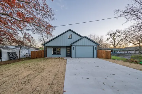 411 W Elm Street
