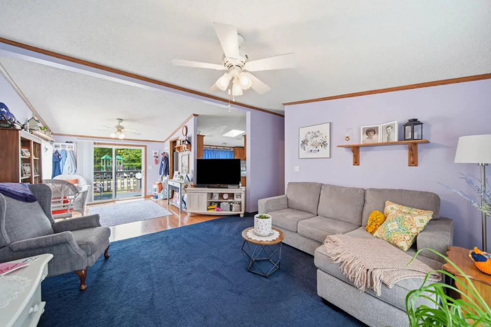 280 Stieff Adrian, MI 49221