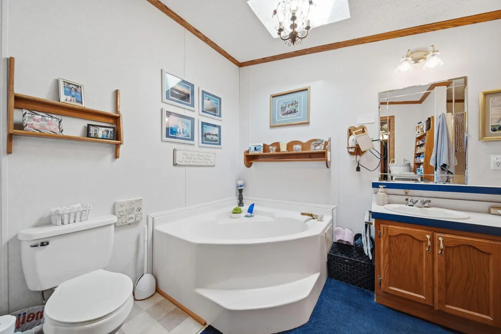 280 Stieff Adrian, MI 49221