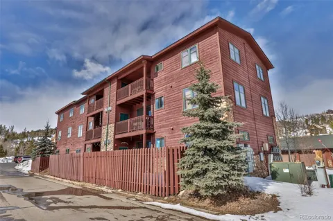 203 Bella Vista Court #306