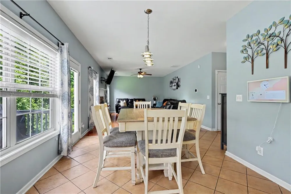 1128 Bankside Court Sugar Hill, GA 30518