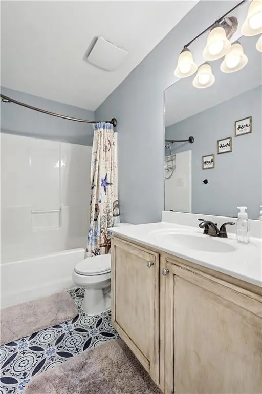 1128 Bankside Court Sugar Hill, GA 30518