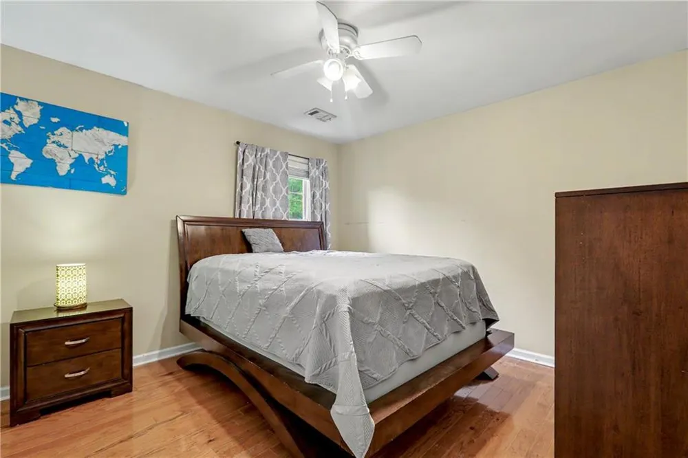1128 Bankside Court Sugar Hill, GA 30518