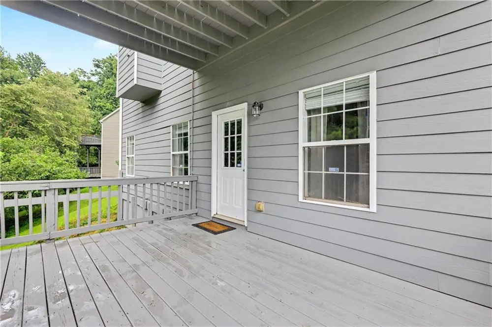 1128 Bankside Court Sugar Hill, GA 30518
