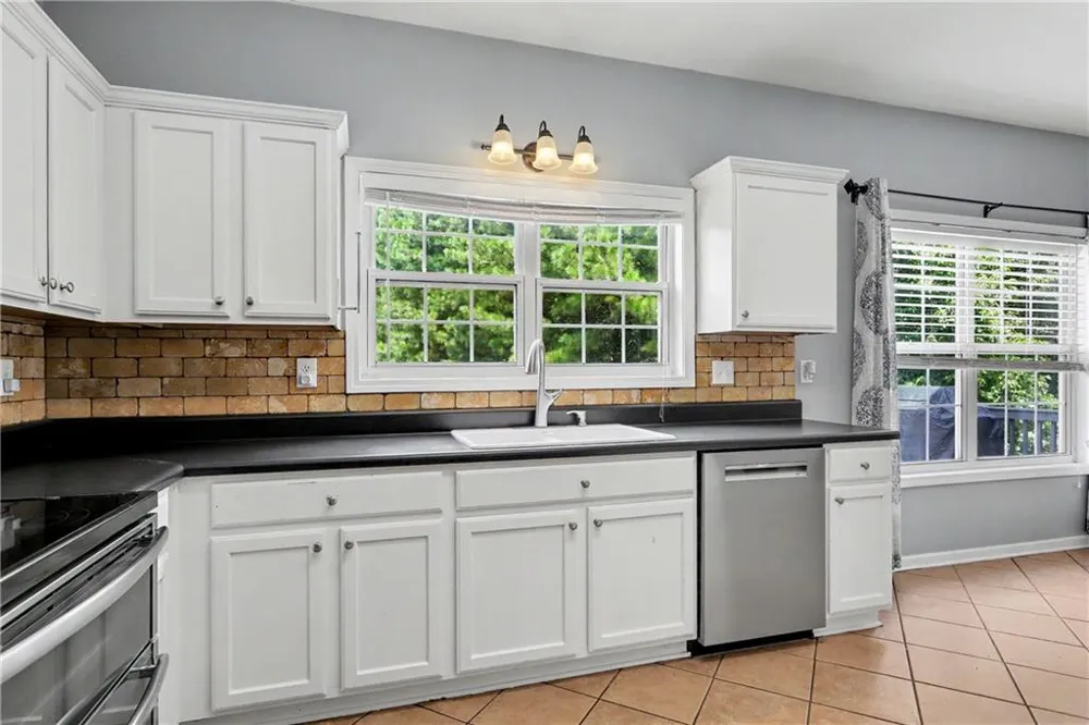 1128 Bankside Court Sugar Hill, GA 30518
