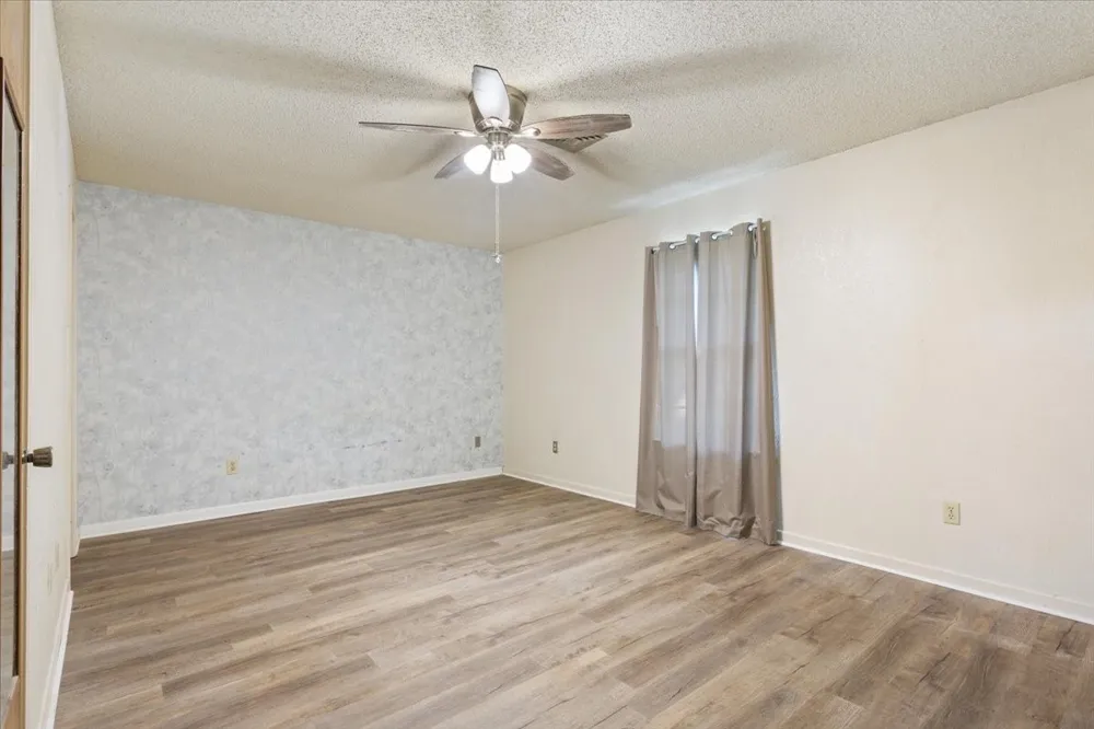 108 Towne West Drive Lorena, TX 76655