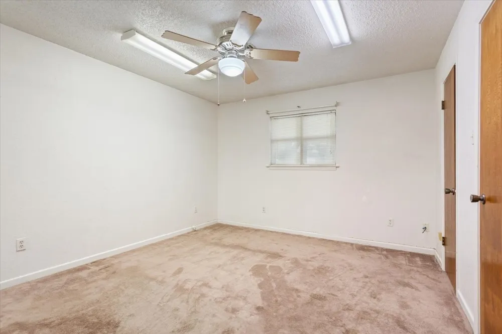 108 Towne West Drive Lorena, TX 76655