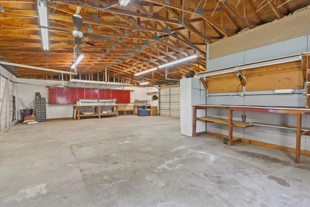 108 Towne West Drive Lorena, TX 76655