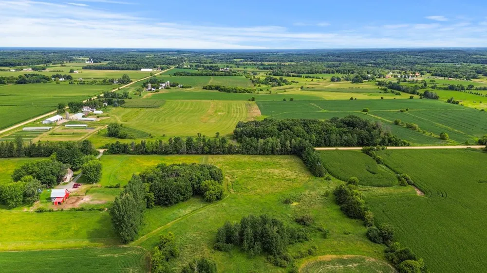 TBD 350th Street Shafer, MN 55074
