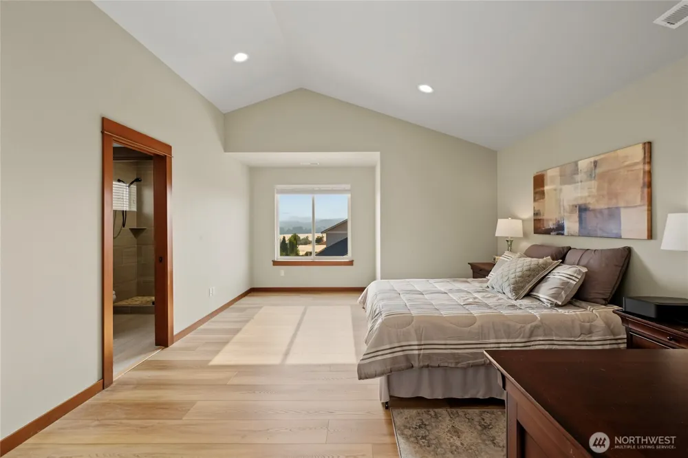 3143 NW Delcon Court East Wenatchee, WA 98802