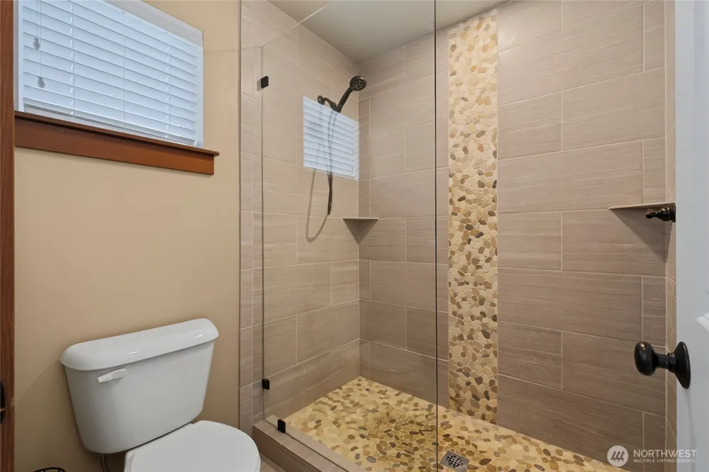3143 NW Delcon Court East Wenatchee, WA 98802