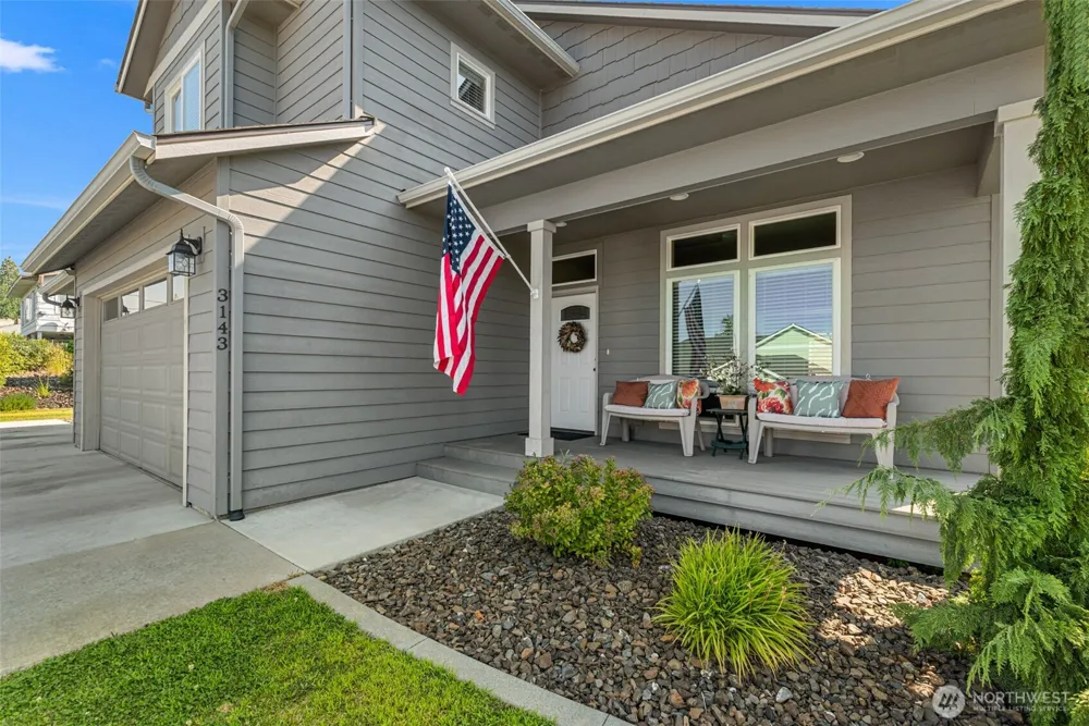 3143 NW Delcon Court East Wenatchee, WA 98802
