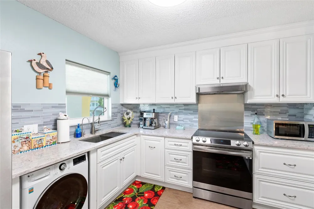 2259 COSTA RICAN DRIVE #23 Clearwater, FL 33763