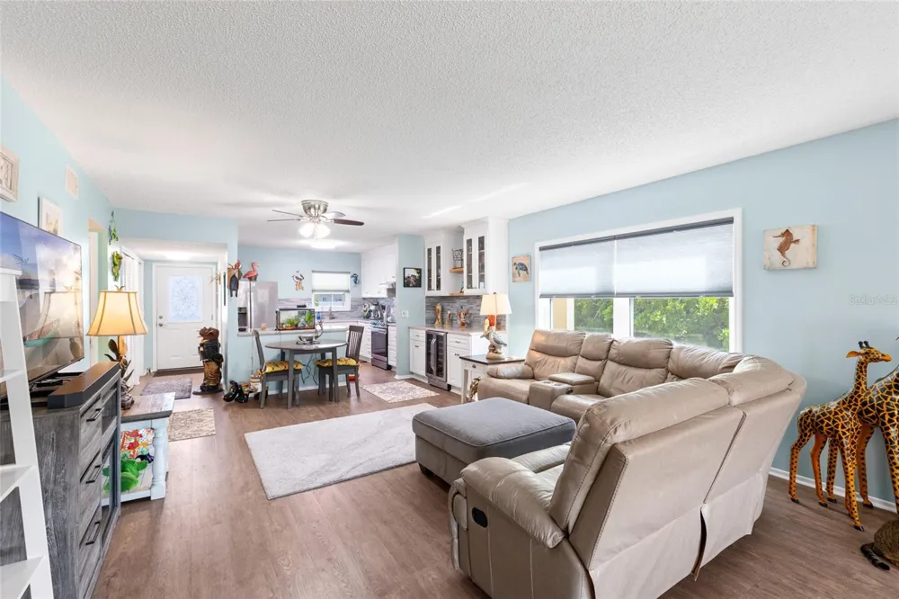 2259 COSTA RICAN DRIVE #23 Clearwater, FL 33763