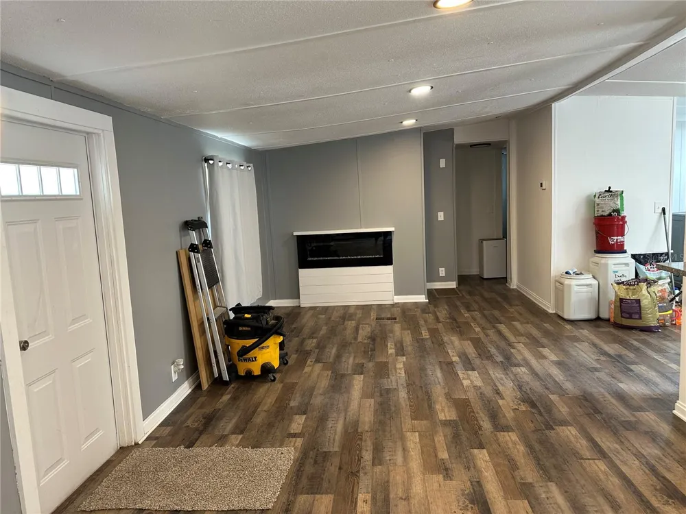 11882 SW 58TH STREET Webster, FL 33597