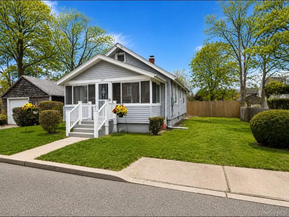 517 Flint Street Greenport, NY 11944