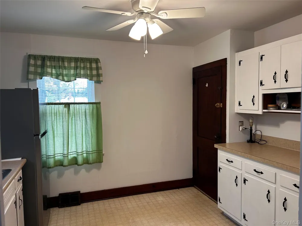 517 Flint Street Greenport, NY 11944
