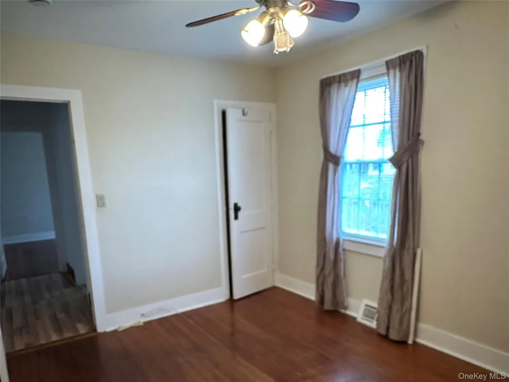 517 Flint Street Greenport, NY 11944